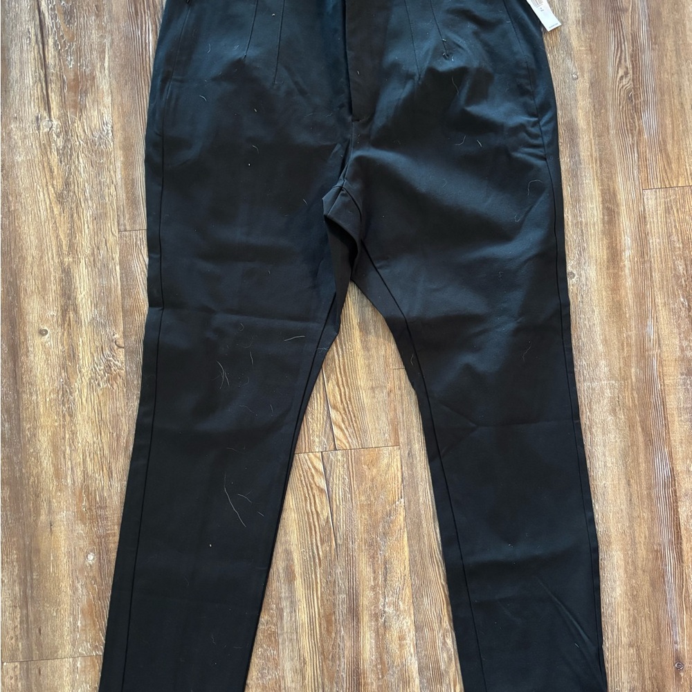 Old Navy Women’s Classic Black Dress Pants